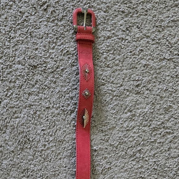 Accessories - Pink Suede Southwestern Style Belt with Silver Accents